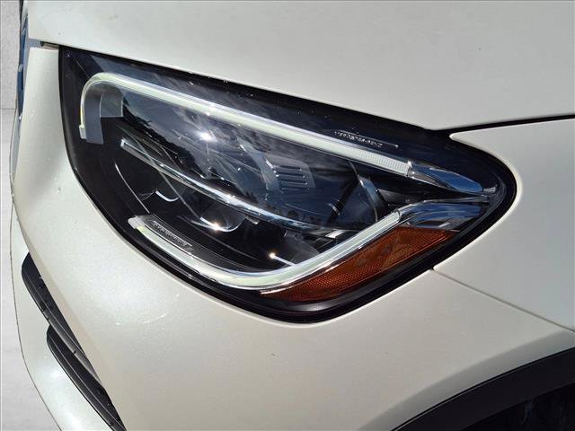 Used 2022 Mercedes-Benz GLC 300 4MATIC Coupe image 9