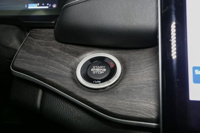 Used 2023 Jeep Grand Cherokee 4WD 4xe image 35