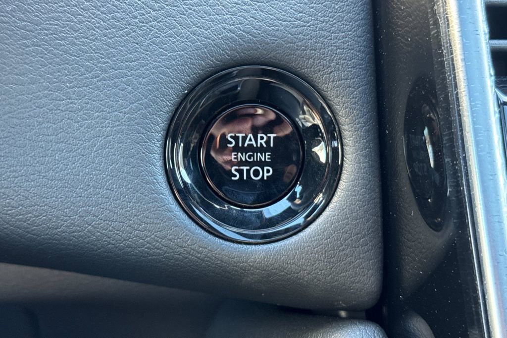 New 2025 Nissan Armada Platinum image 22