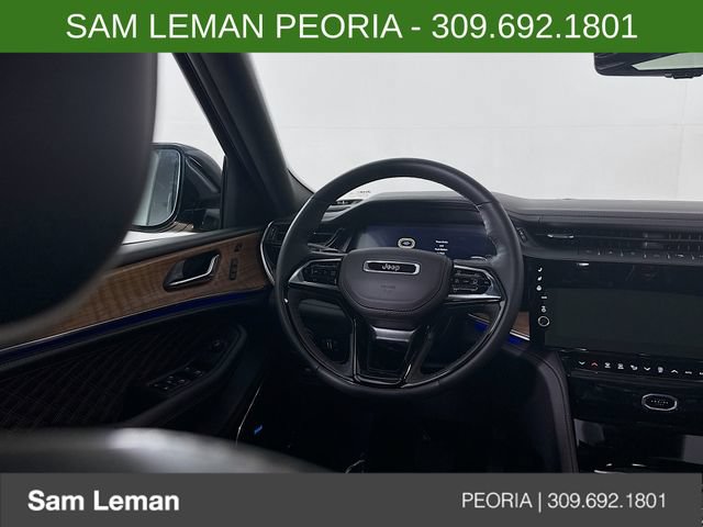 New 2026 Jeep Grand Cherokee L Summit w/ Obsidian Package AWD/4WD image 11