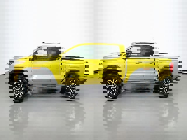 Used 2023 GMC Canyon AT4 w/ AT4 Premium Package image 6