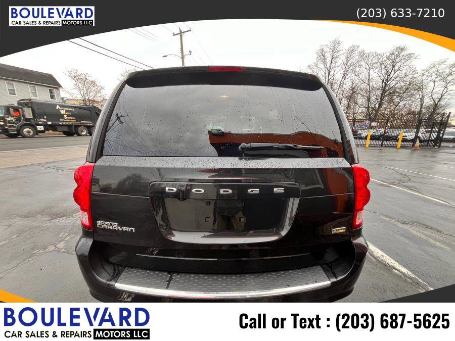 Used 2017 Dodge Grand Caravan SE w/ Power Window Group image 5