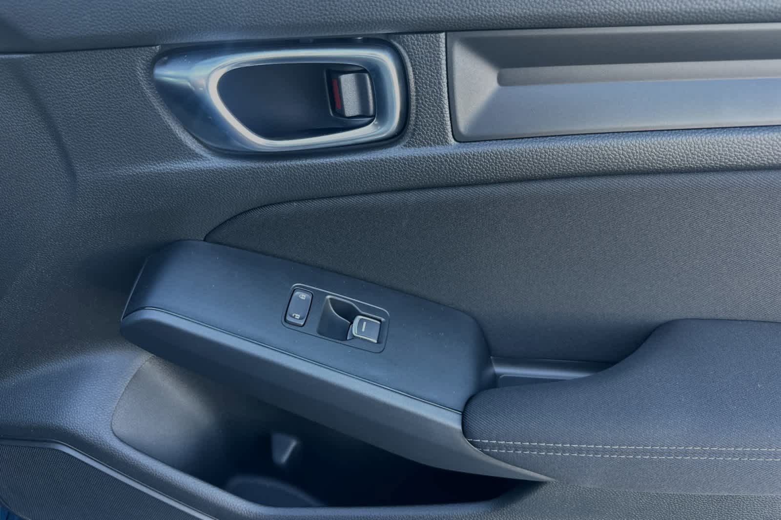 New 2025 Honda Civic Sport image 17