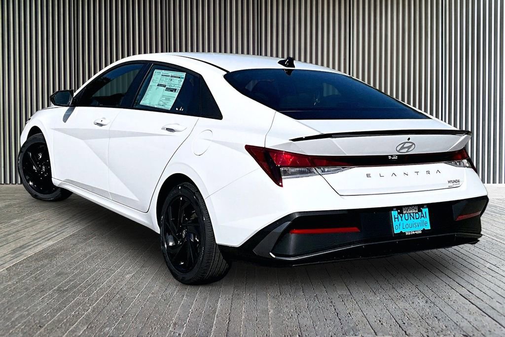 New 2026 Hyundai Elantra Sport FWD image 3