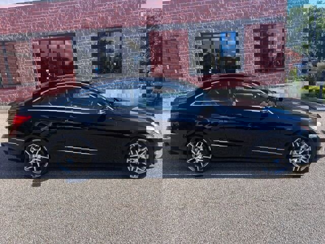 Used 2014 Mercedes-Benz E 350 4MATIC Coupe image 6