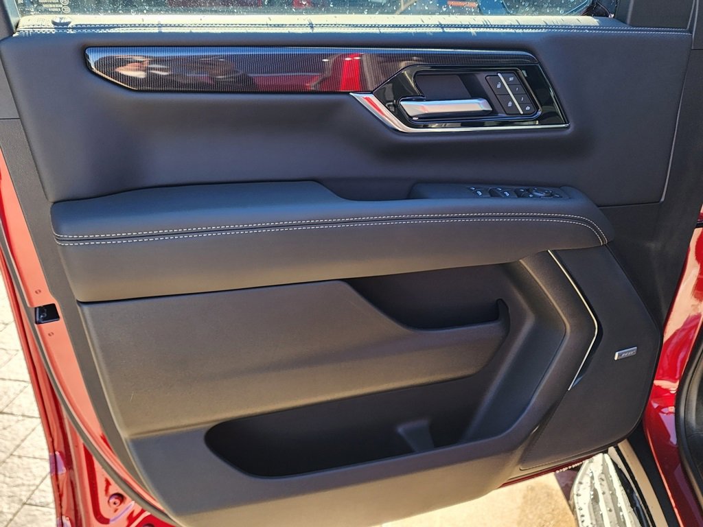 New 2026 GMC Yukon Elevation w/ Elevation Premium Package image 12