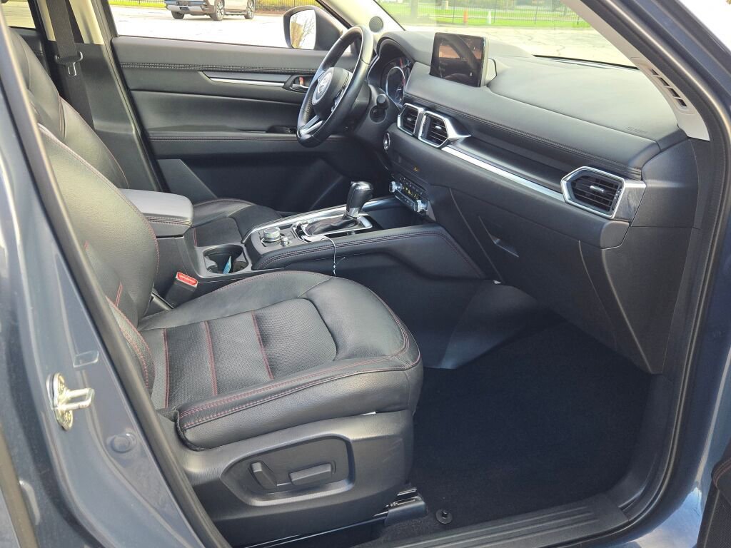 Used 2024 MAZDA CX-5 Carbon Edition AWD/4WD image 6