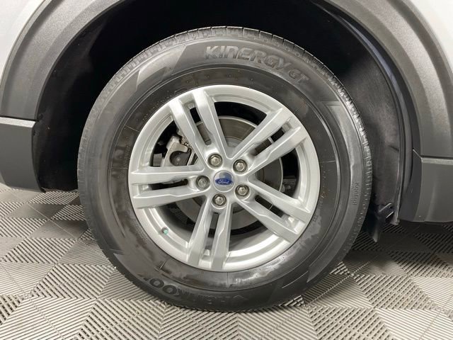 Used 2022 Ford Explorer XLT image 10