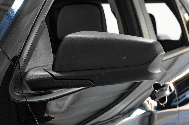 Used 2021 Chevrolet Equinox LS image 35