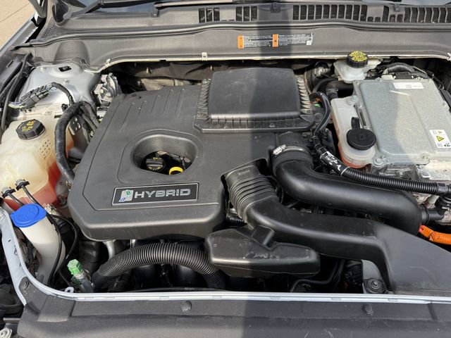 Used 2018 Ford Fusion S FWD image 31