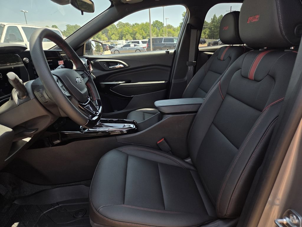 New 2026 Chevrolet Trax RS w/ Driver Confidence Package FWD image 14