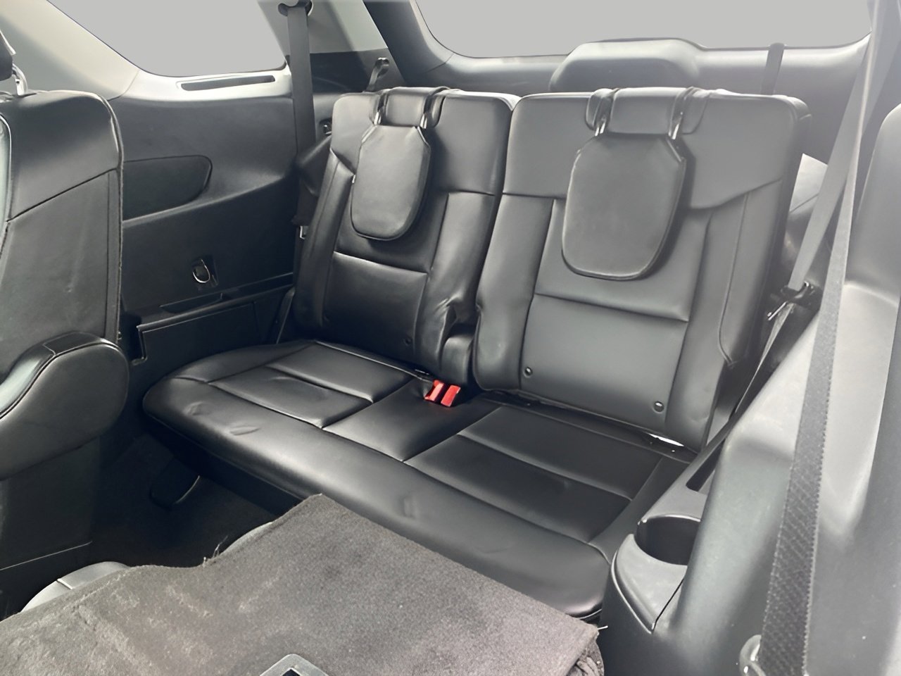 Used 2023 Ford Explorer XLT w/ Equipment Group 202A image 12