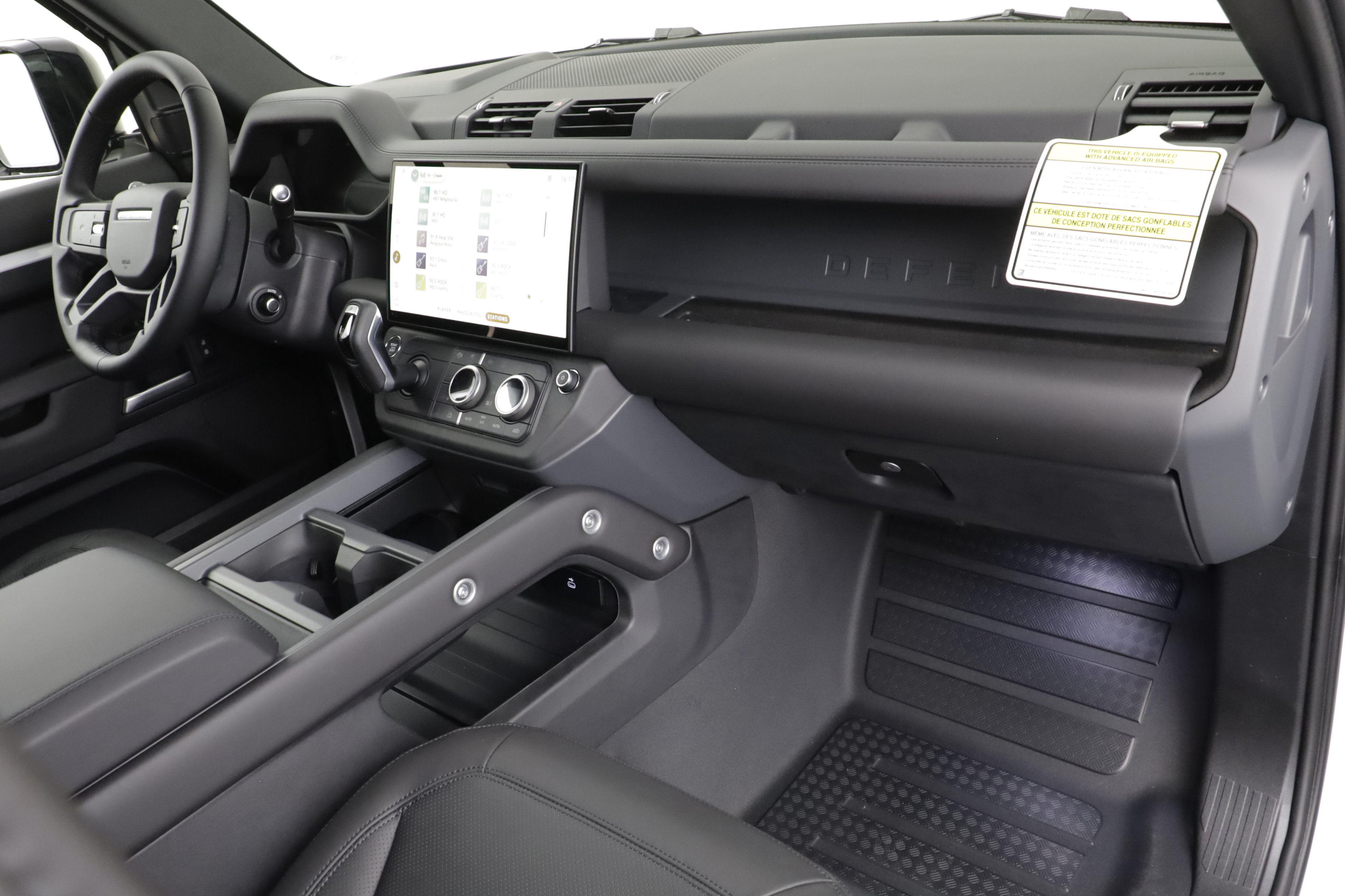 New 2026 Land Rover Defender 130 S AWD/4WD image 25