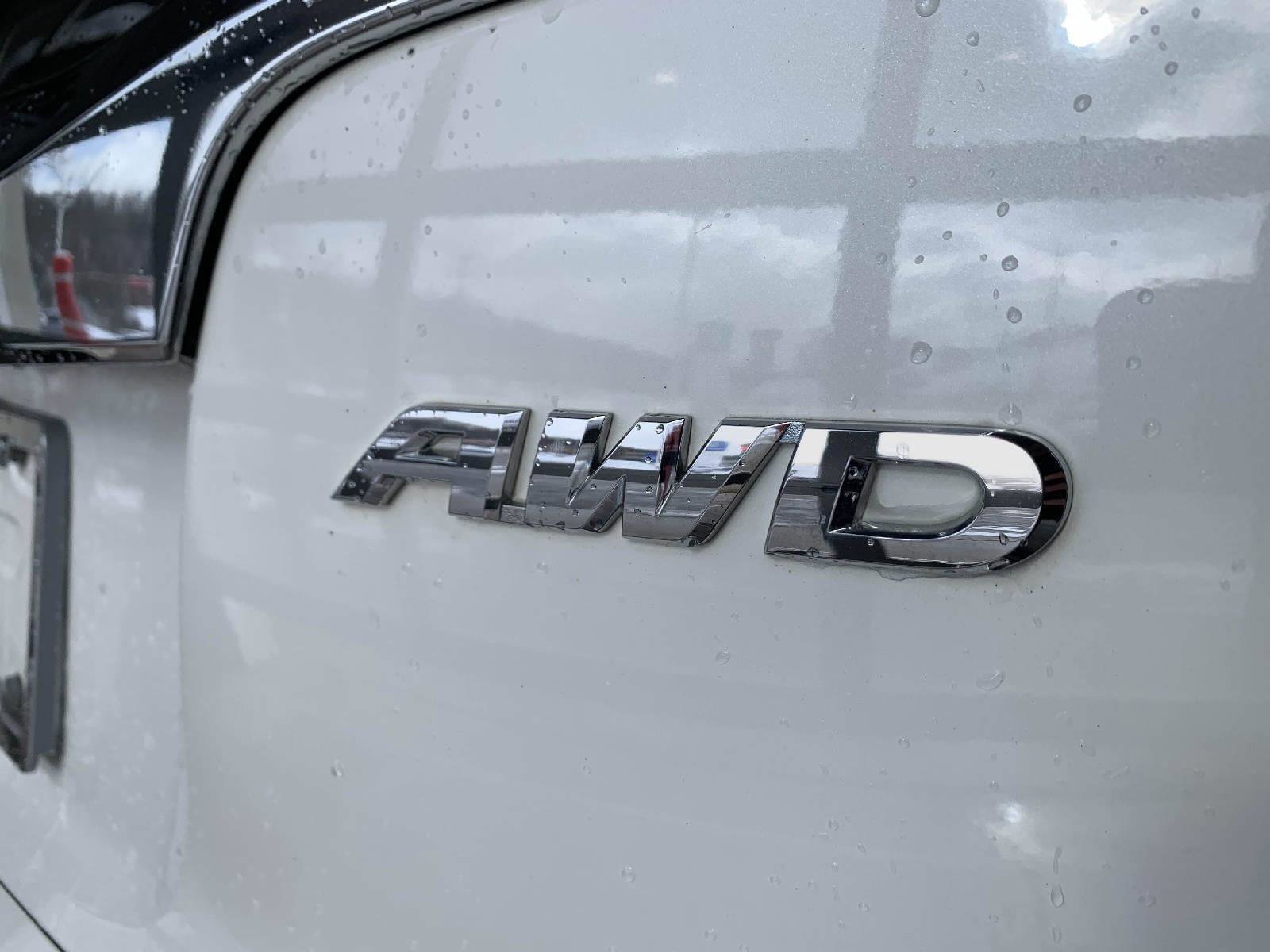 Used 2016 Honda CR-V LX image 42