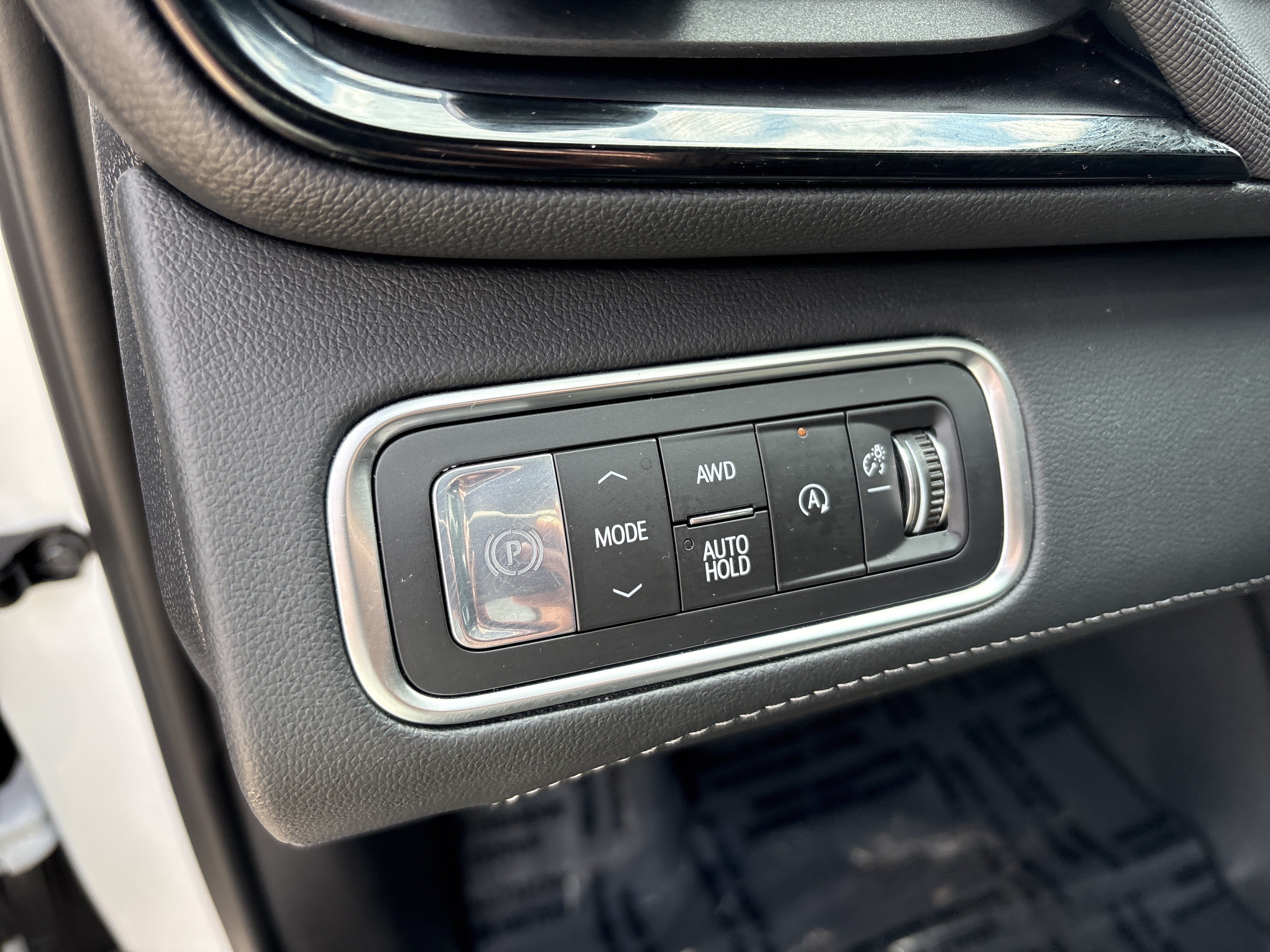 Used 2026 Buick Enclave Preferred AWD/4WD image 21
