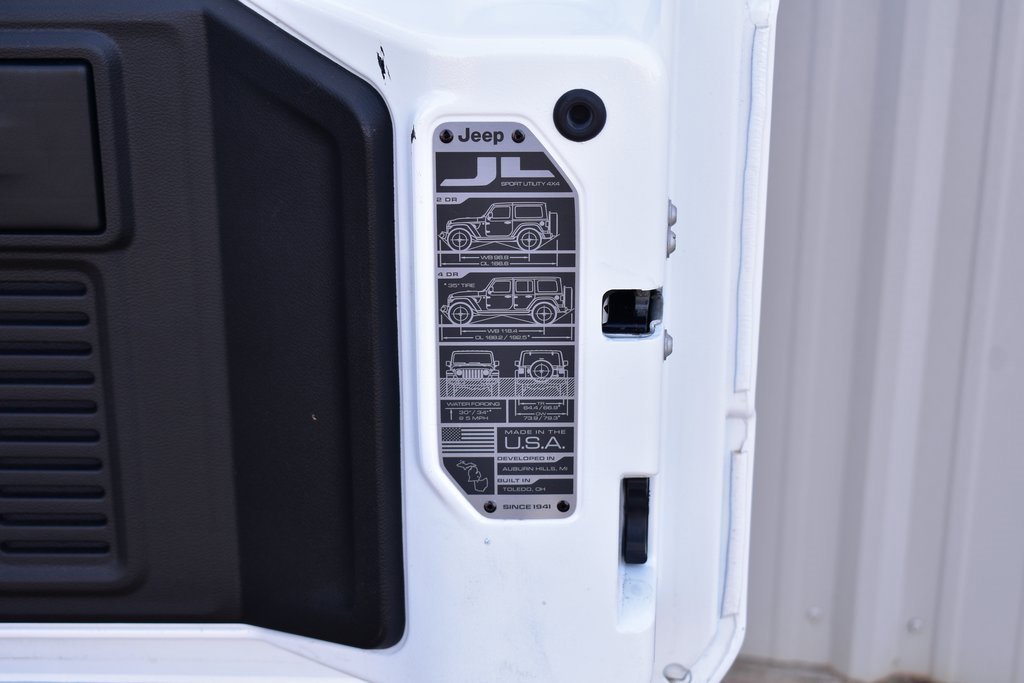 Used 2024 Jeep Wrangler High Altitude image 31