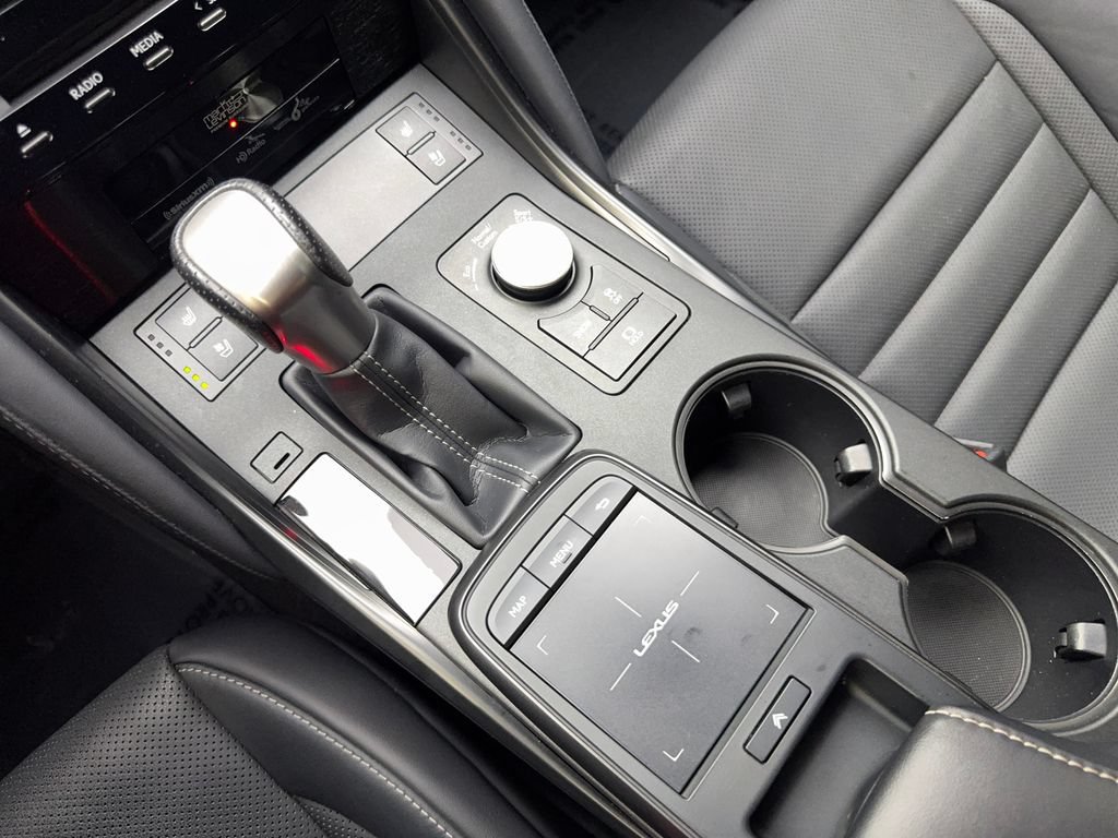 Used 2023 Lexus IS 350 F Sport RWD image 70