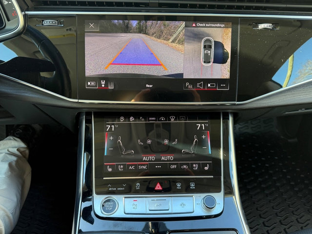 Used 2023 Audi Q8 Prestige w/ Prestige Package image 27