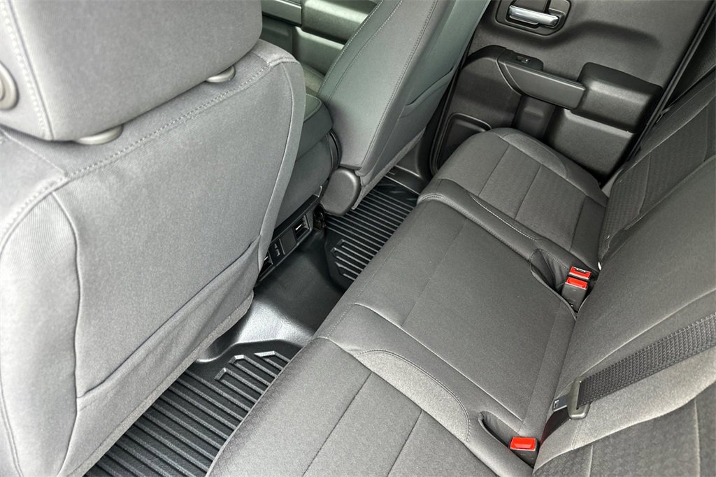 New 2026 GMC Sierra 1500 Pro w/ Pro Value Package image 10