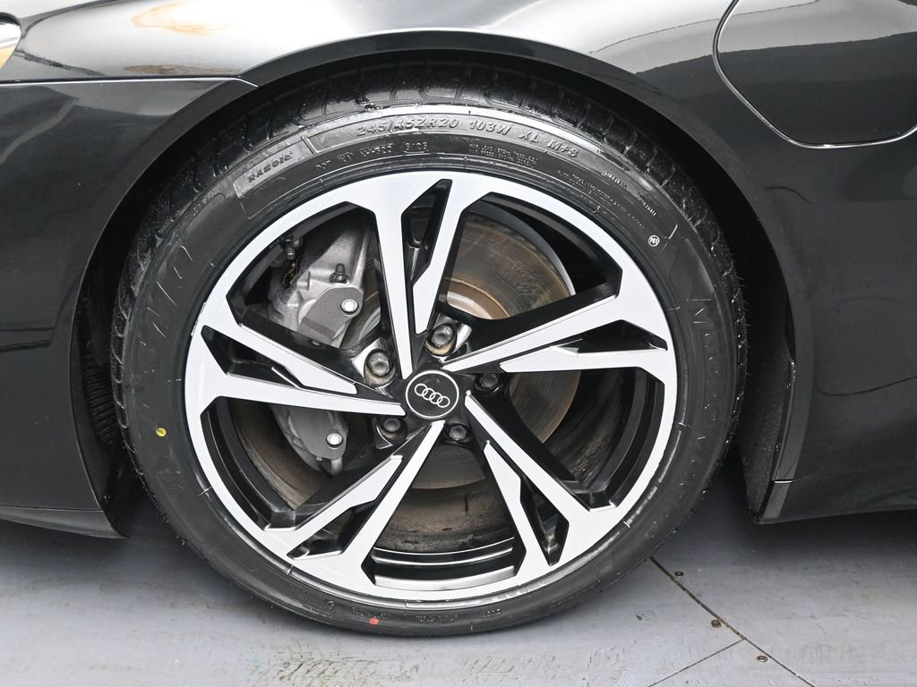 Used 2022 Audi e-tron GT Premium Plus w/ Performance Package AWD/4WD image 35