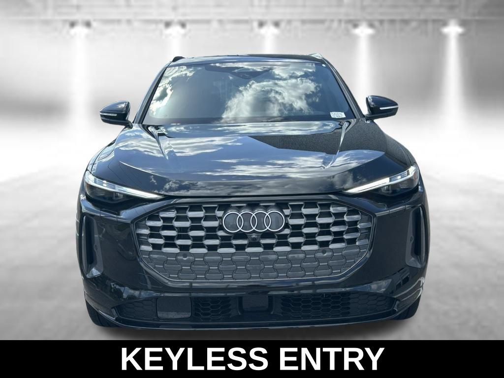 Used 2025 Audi Q5 Premium Plus w/ Premium Plus AWD/4WD image 9