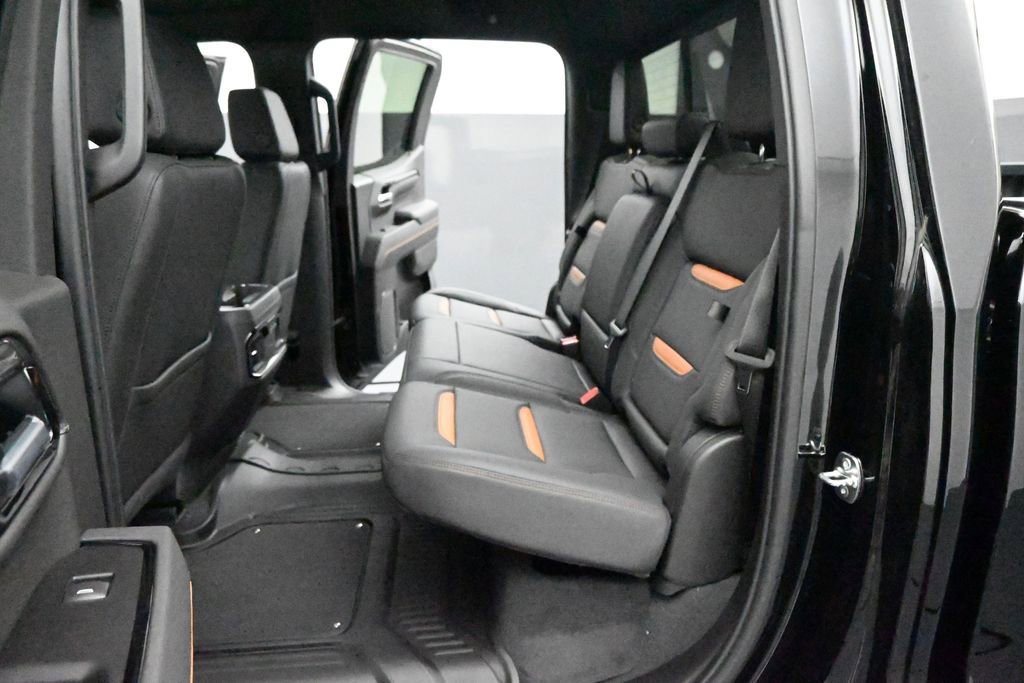 New 2026 GMC Sierra 1500 AT4 w/ AT4 Premium Package AWD/4WD image 18