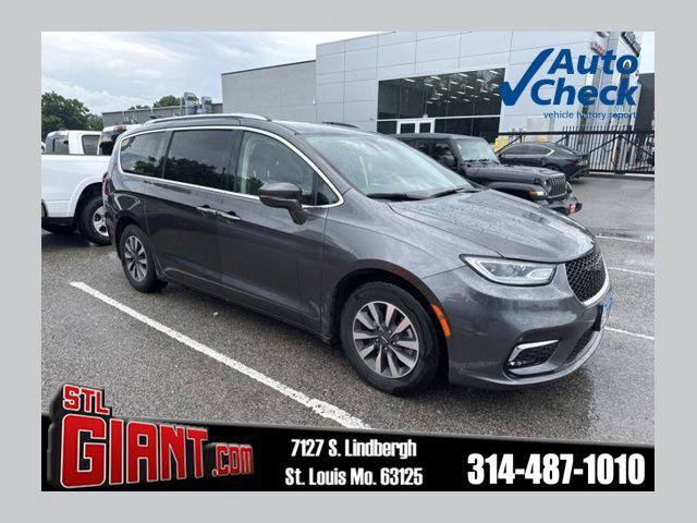 Certified 2021 Chrysler Pacifica Touring-L
