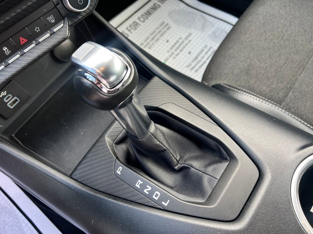 Used 2024 Ford Mustang Convertible image 23