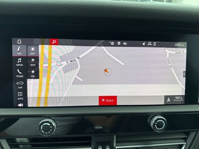 Used 2024 Porsche Macan Base image 32