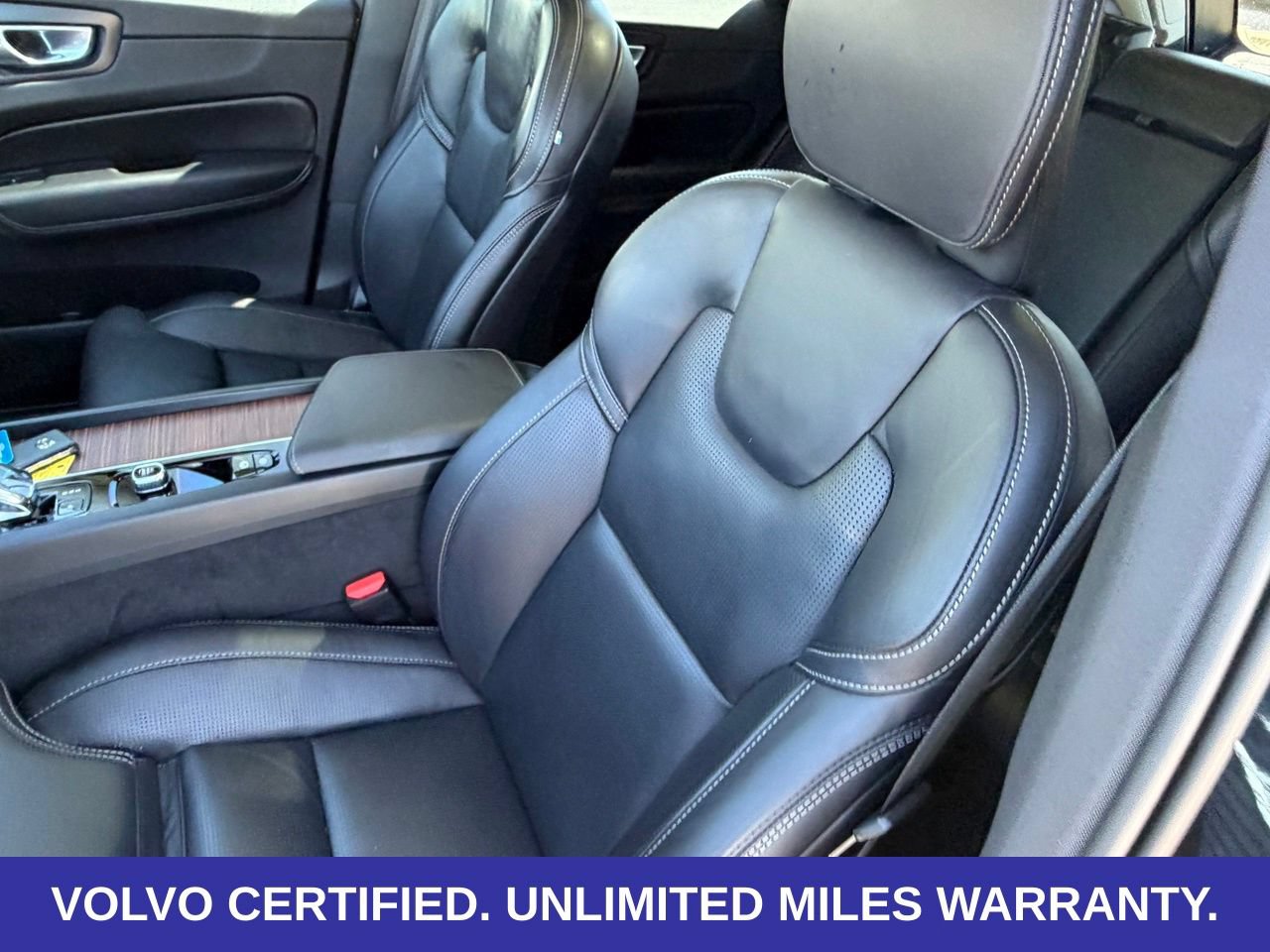 Certified 2024 Volvo XC60 T8 Ultimate w/ Protection Package Premier AWD/4WD image 29