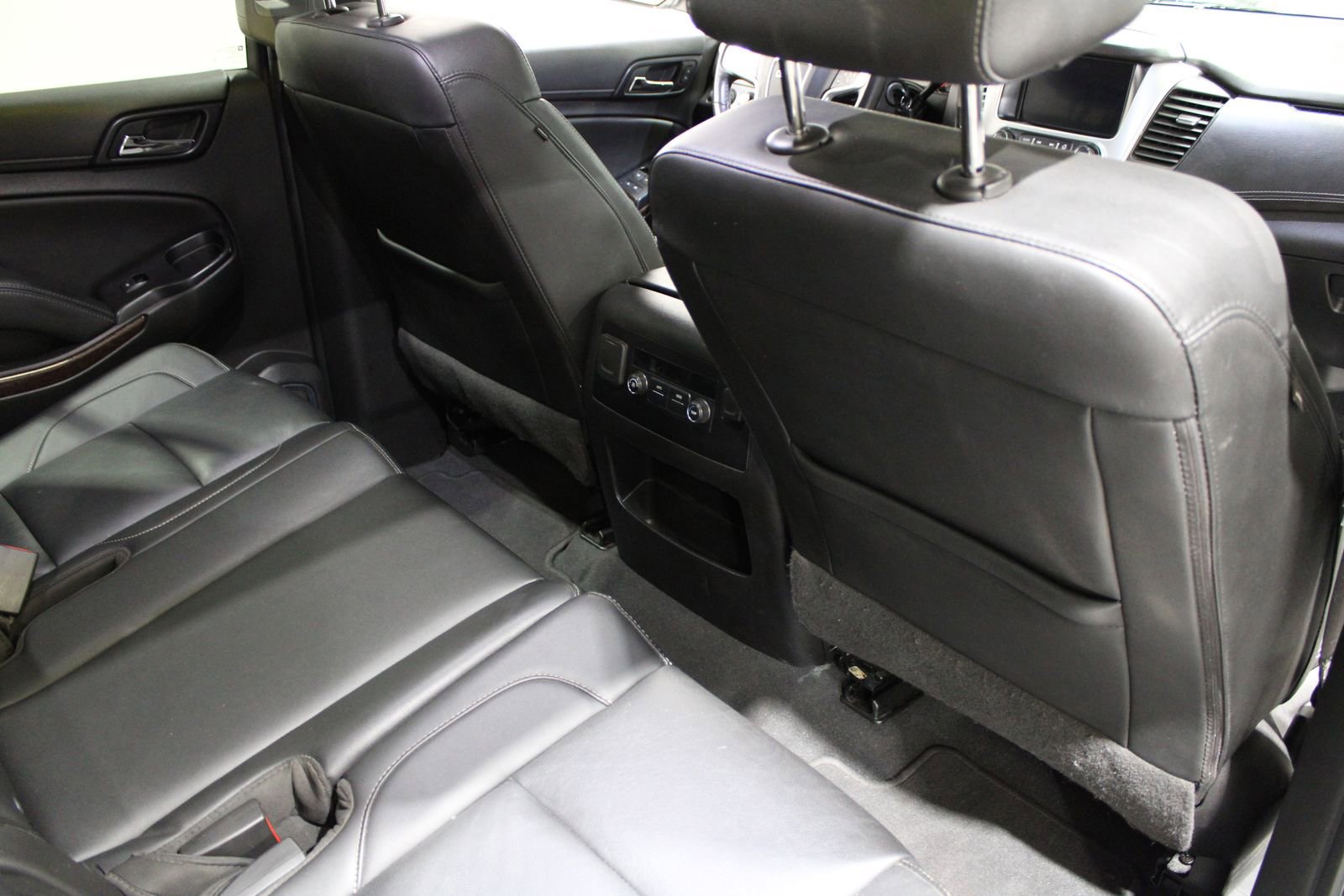 Used 2019 GMC Yukon SLT image 43