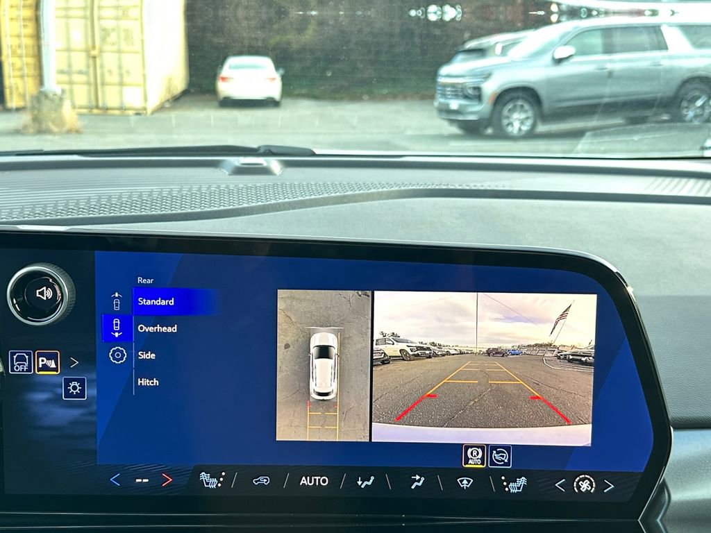 New 2026 Chevrolet Equinox EV RS image 16