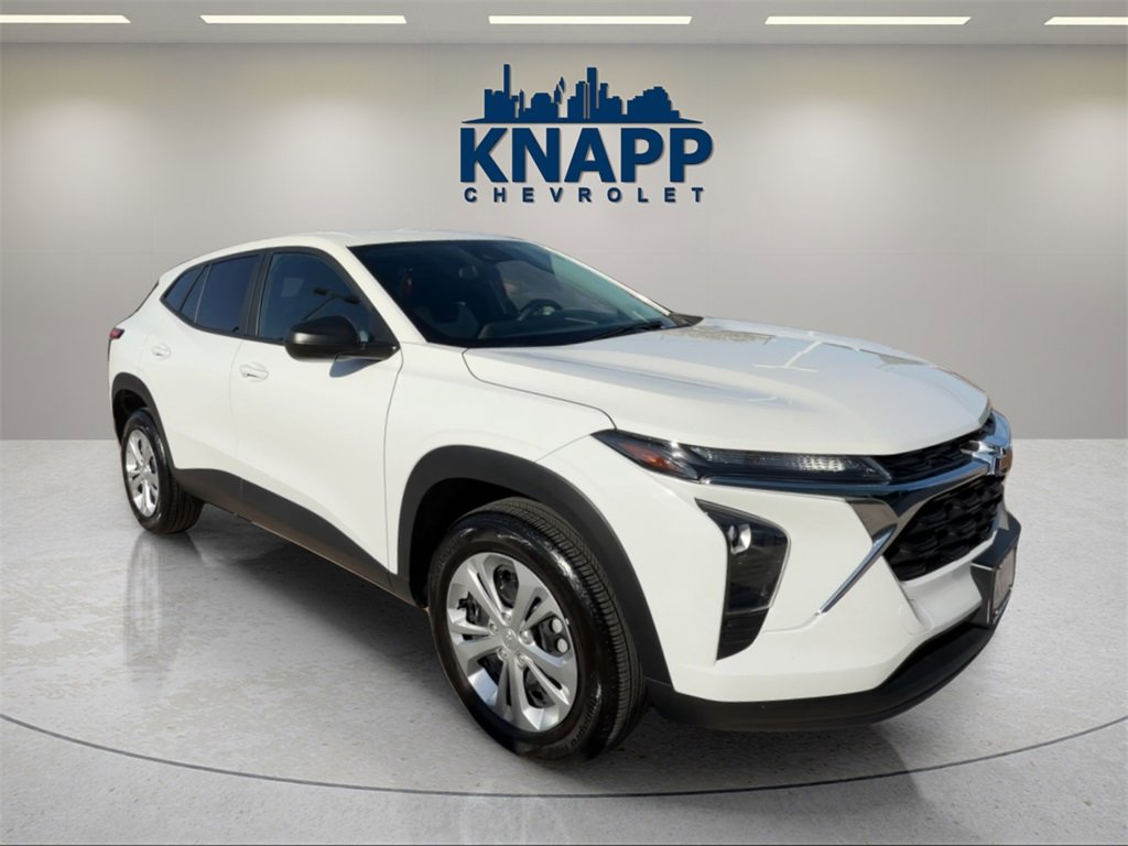 Used 2024 Chevrolet Trax LS image 7