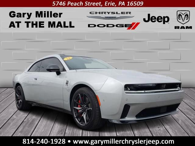 Used 2024 Dodge Charger R/T Scat Pack w/ Plus Group image 1