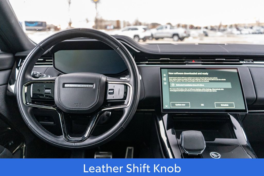 Used 2024 Land Rover Range Rover Sport Dynamic SE image 16