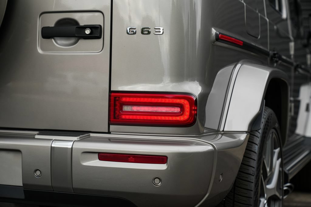 Used 2025 Mercedes-Benz G 63 AMG 4MATIC image 17
