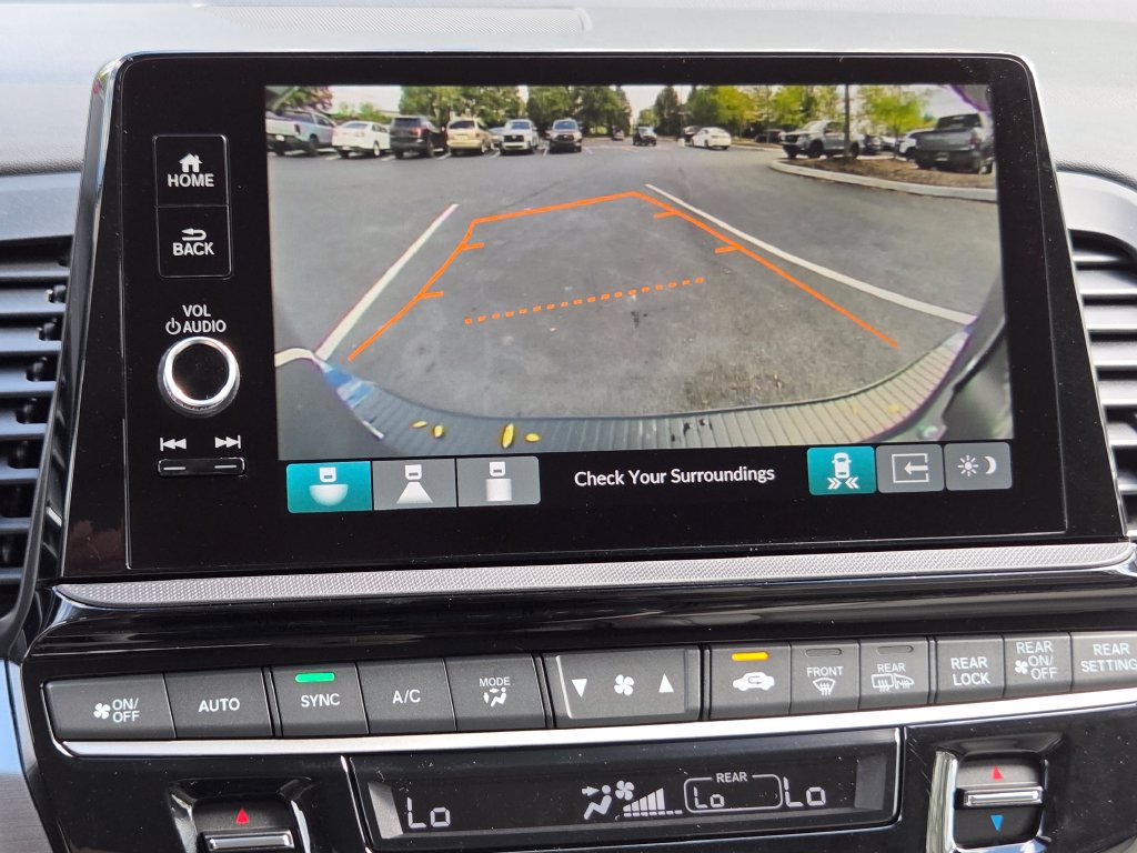 New 2027 Honda Odyssey Touring image 6
