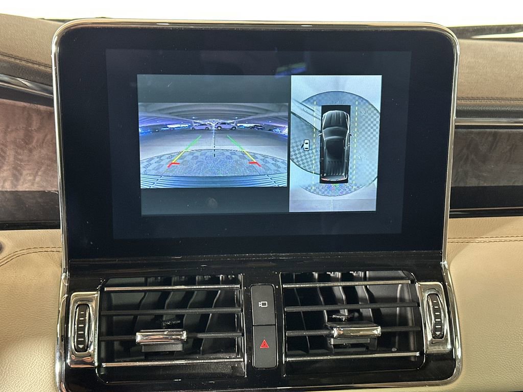 Used 2019 Lincoln Navigator Reserve AWD/4WD image 30