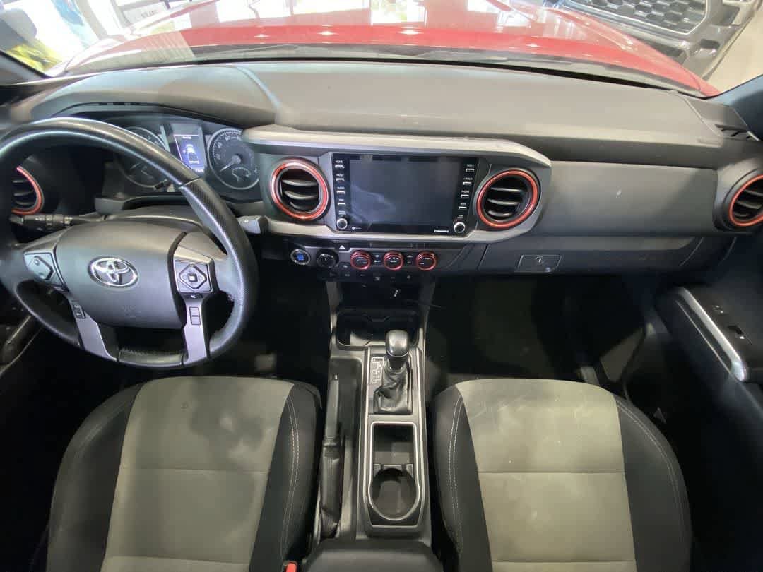 Certified 2021 Toyota Tacoma TRD Off-Road w/ Technology Package AWD/4WD image 23