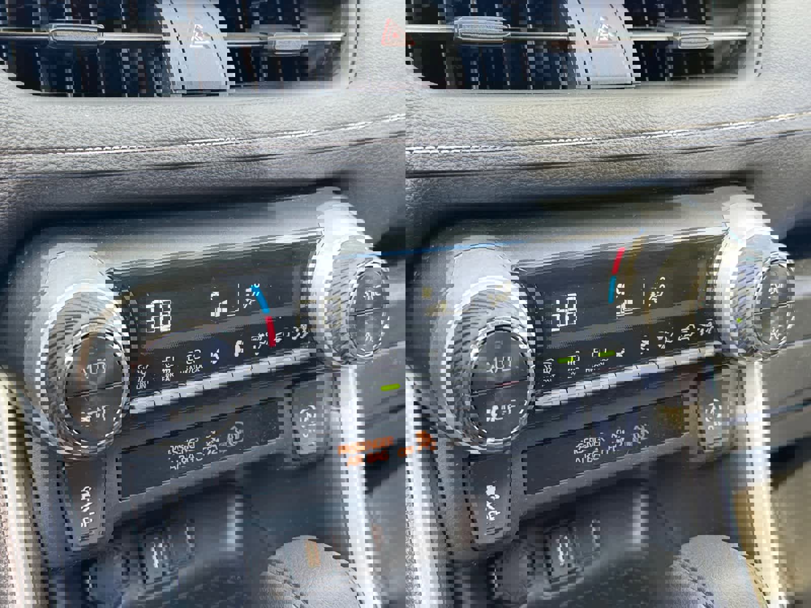 Used 2020 Toyota RAV4 XLE w/ Convenience Package image 21