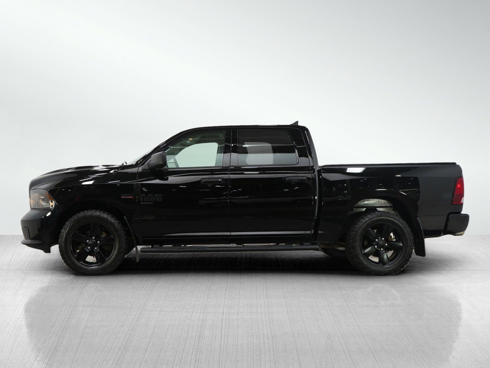 Used 2020 RAM 1500 Express w/ Wheel & Sound Group image 3