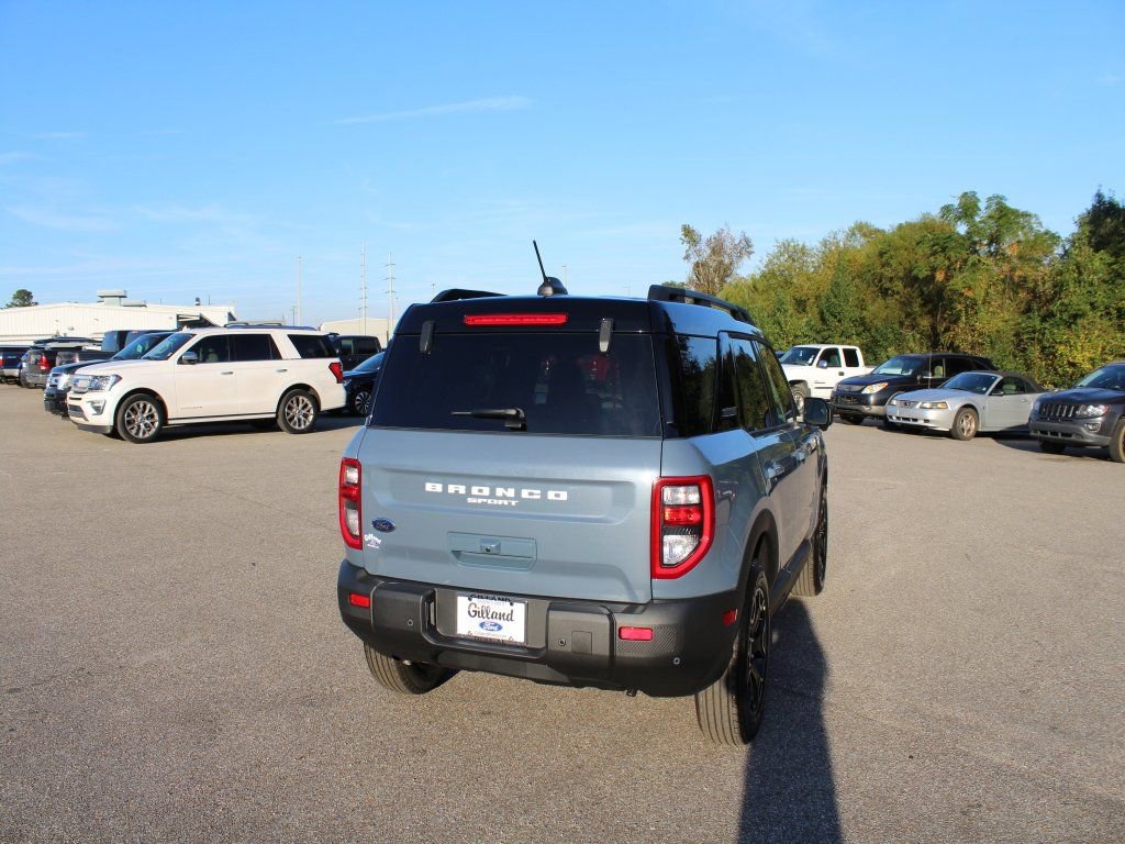 New 2025 Ford Bronco Sport Outer Banks w/ Outer Banks Tech Package+ image 4