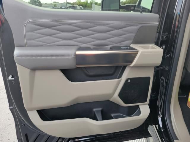 New 2026 Ford F350 4x4 Crew Cab Super Duty image 15
