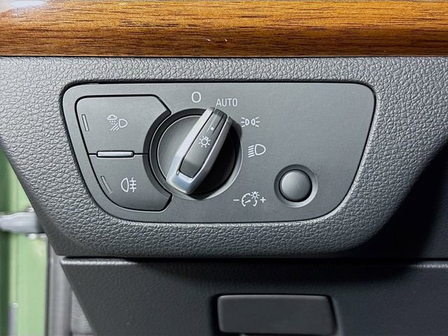 Used 2022 Audi Q5 2.0T Premium image 12