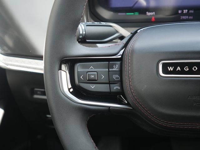 Used 2025 Jeep Wagoneer S Limited AWD/4WD image 18