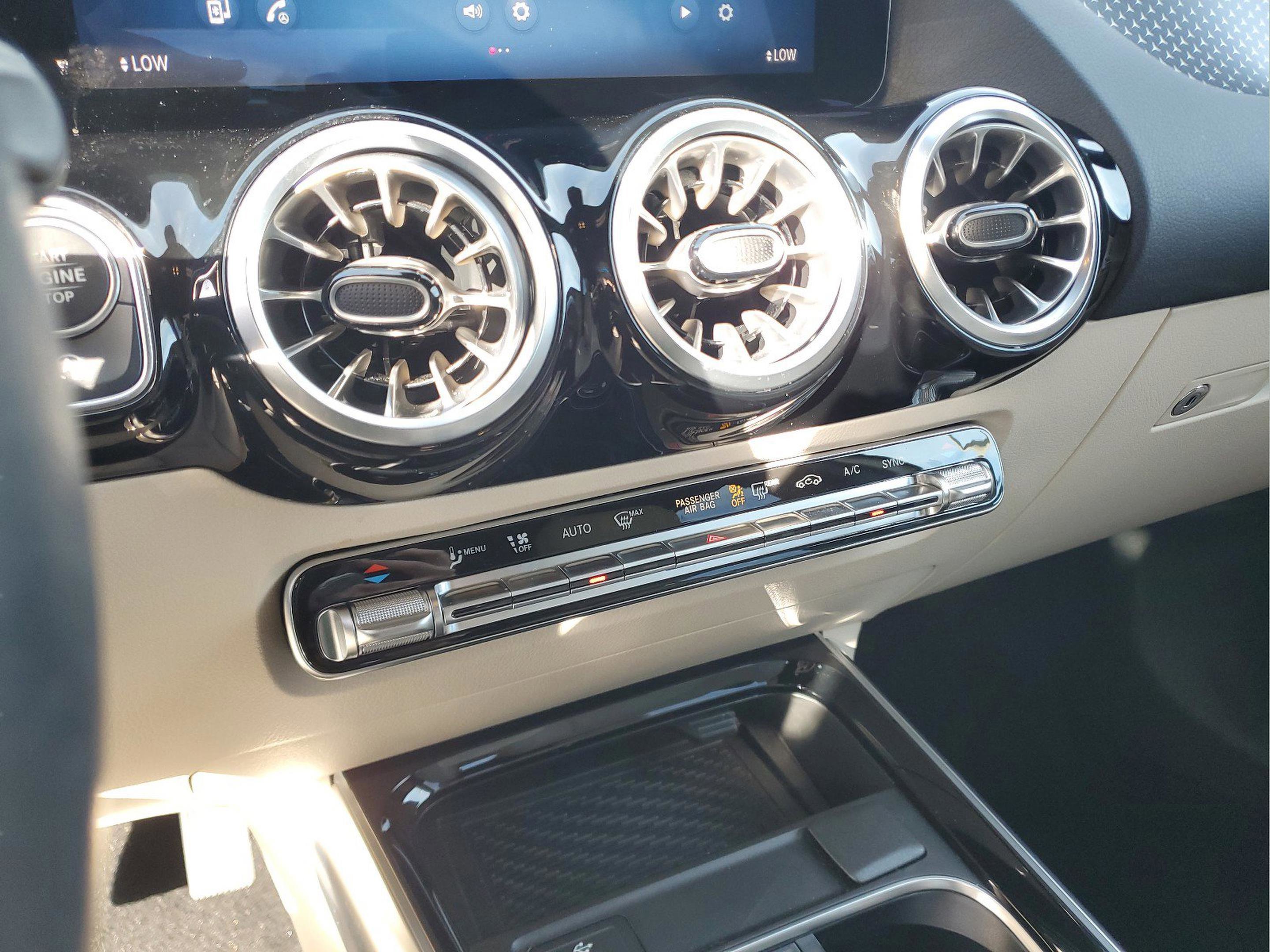 Used 2025 Mercedes-Benz GLA 250 GLA 250 image 21