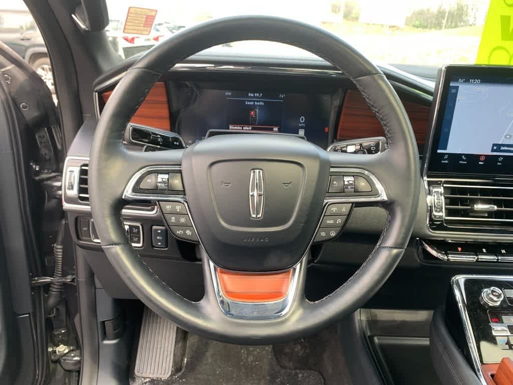 Used 2024 Lincoln Navigator Reserve AWD/4WD image 14