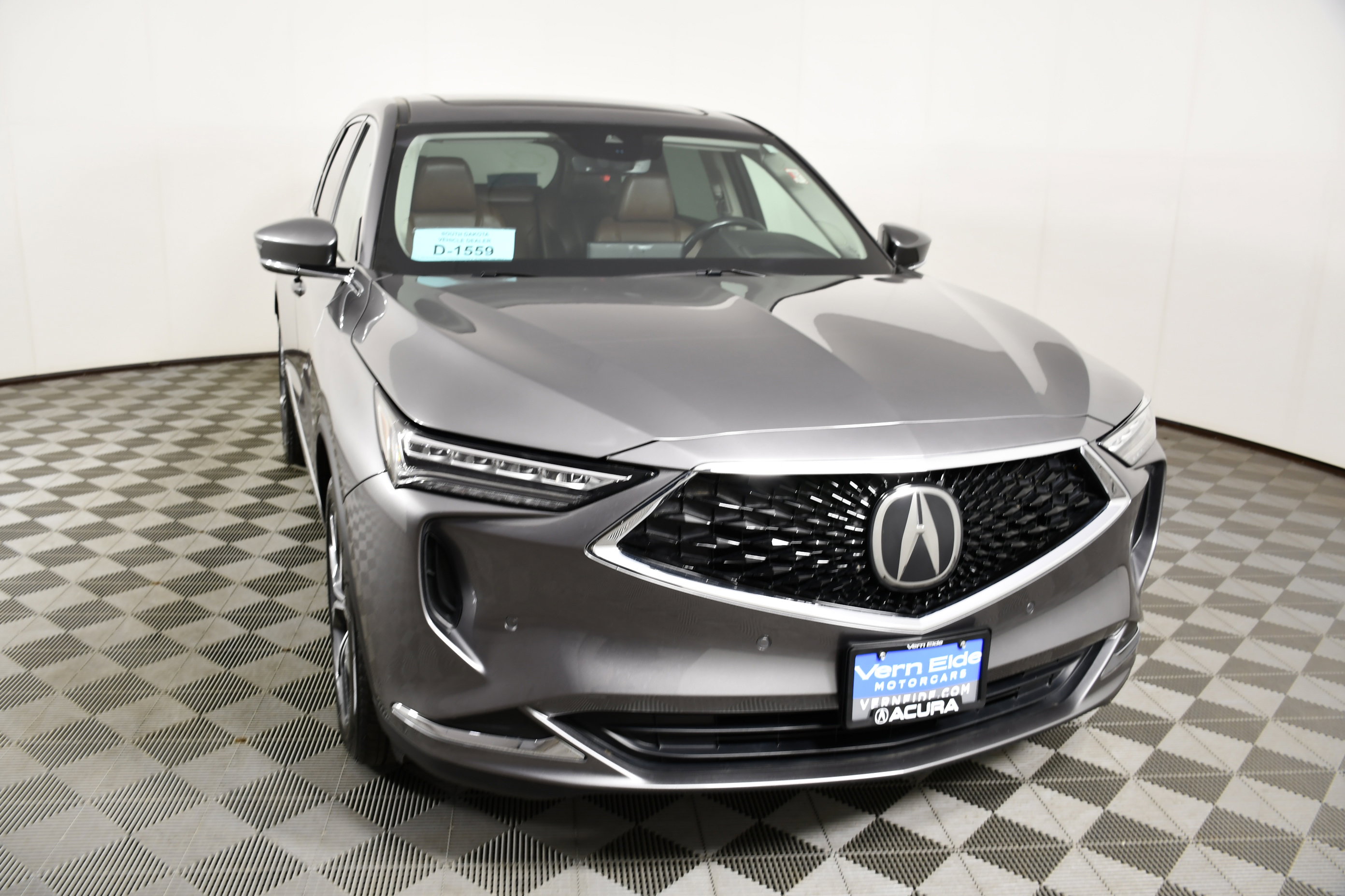 Certified 2024 Acura MDX SH-AWD w/ Technology Package image 3