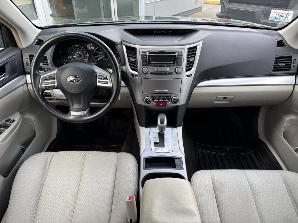 Used 2012 Subaru Outback 2.5i Premium AWD/4WD image 21