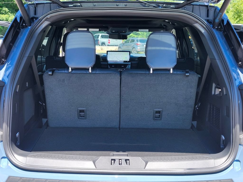 New 2026 Ford Explorer ST AWD/4WD image 34